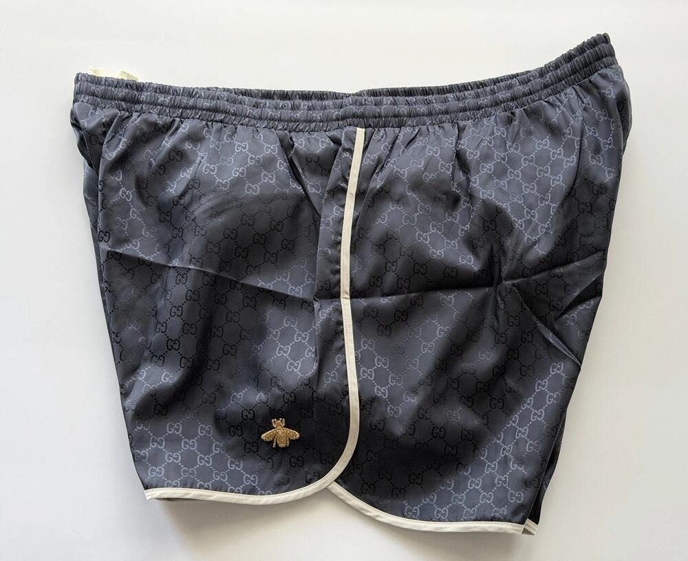 Gucci GG Supreme Monogram Bee Bermuda Shorts BlueMen 40 US (IT 56) 410571 NWT
